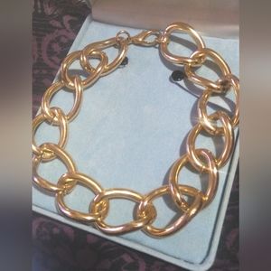 Vintage Women's Gold Toned Chunky Chain Links Necklace